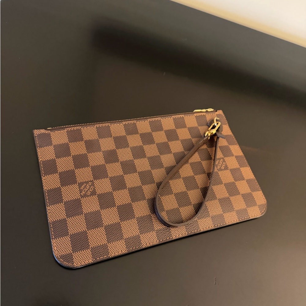 Louis Vuitton Clutch